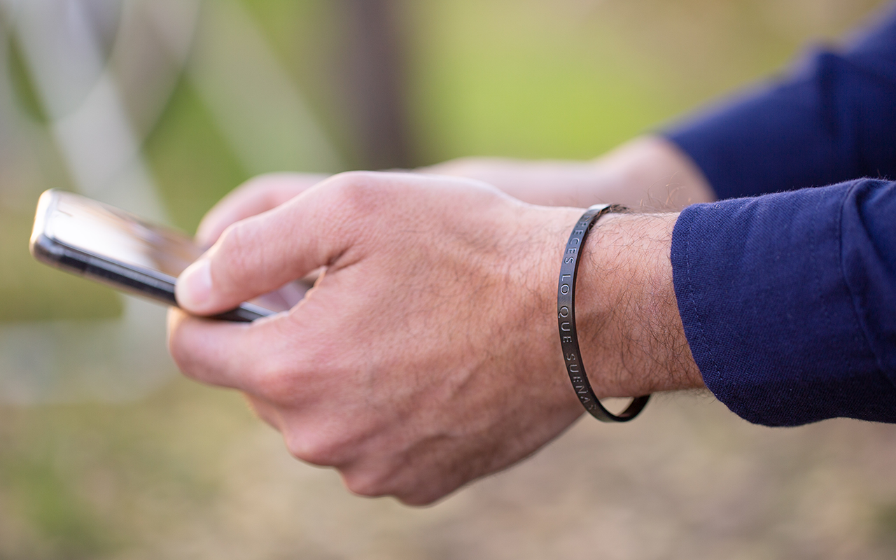 Pulsera Lo esencial es invisible a los ojos (Hombre sin tinta negra)  Daniel Moksha